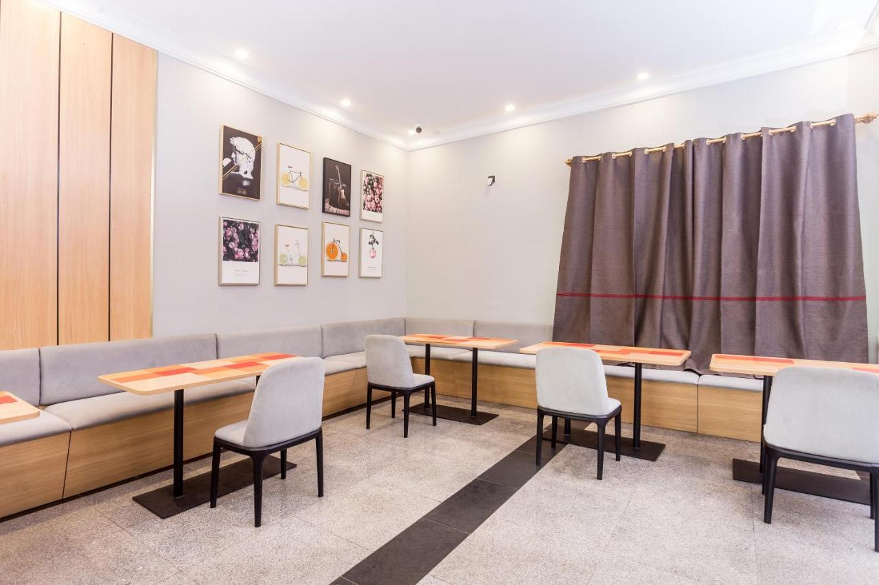 Ivy Hotel Ikeja Lagos Εξωτερικό φωτογραφία